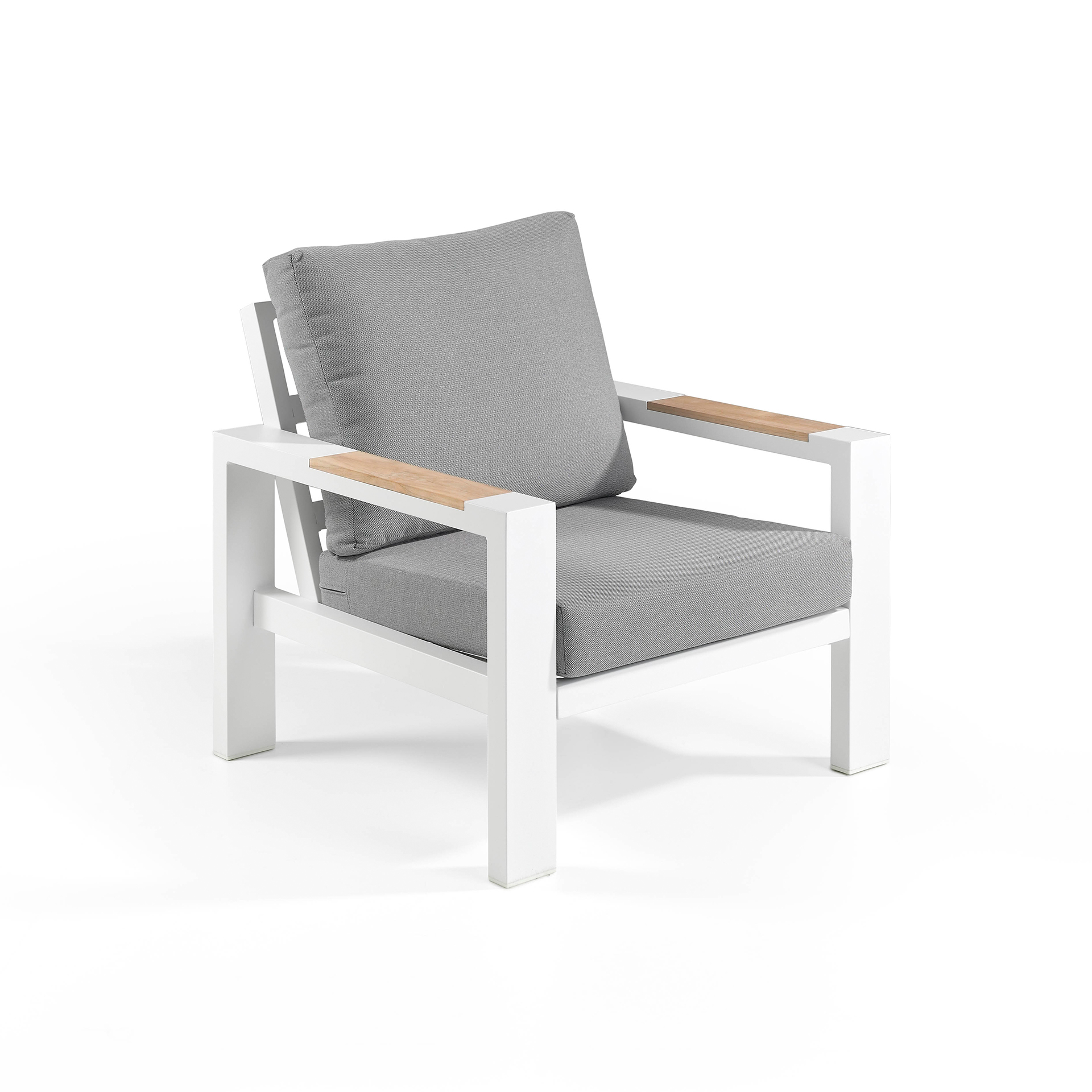 BRUS II ARMCHAIR